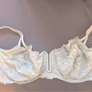 Lace Bralette (baby blue)
